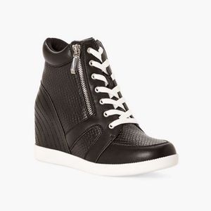 Mara Wedge Sneaker